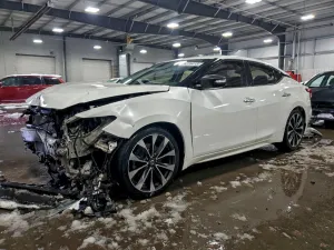 2016 NISSAN MAXIMA