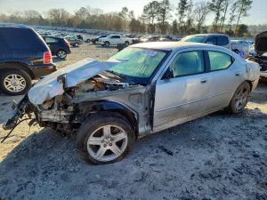 2010 DODGE CHARGER