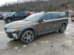 2012 VOLVO XC70