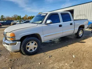 2005 GMC SIERRA