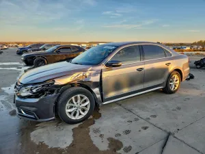 2017 VOLKSWAGEN PASSAT