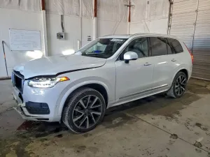 2019 VOLVO XC90