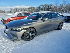 2019 VOLVO S60