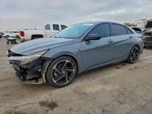 2022 HYUNDAI ELANTRA