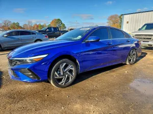 2024 HYUNDAI ELANTRA