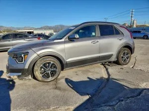 2025 KIA NIRO