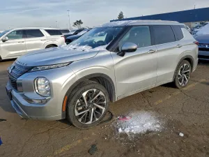 2022 MITSUBISHI OUTLANDER