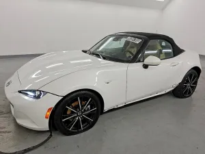 2024 MAZDA MX5