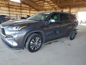 2022 TOYOTA HIGHLANDER