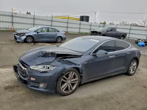 2014 TESLA MODEL S