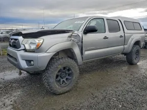 2015 TOYOTA TACOMA