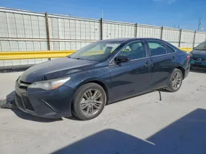 2017 TOYOTA CAMRY