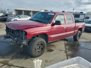 2006 GMC SIERRA