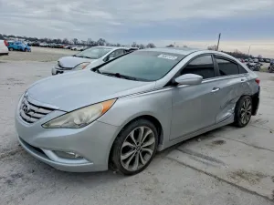 2013 HYUNDAI SONATA
