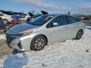2017 TOYOTA PRIUS