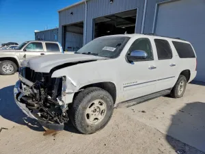 2013 CHEVROLET SUBURBAN