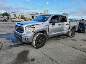 2015 TOYOTA TUNDRA