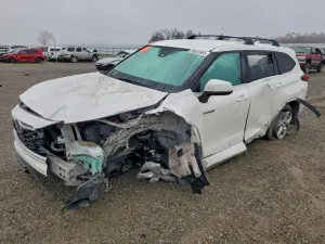 2020 TOYOTA HIGHLANDER