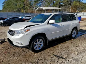 2013 TOYOTA HIGHLANDER