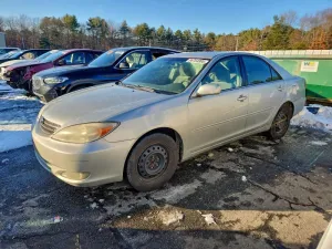 2004 TOYOTA CAMRY