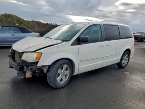2013 DODGE CARAVAN