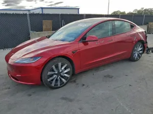 2025 TESLA MODEL 3