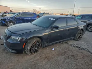 2016 CHRYSLER 300
