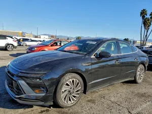 2025 HYUNDAI SONATA