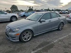 2013 MERCEDES-BENZ C-CLASS