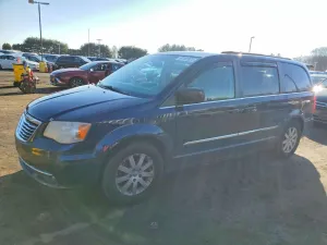 2013 CHRYSLER MINIVAN