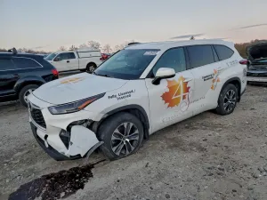 2022 TOYOTA HIGHLANDER