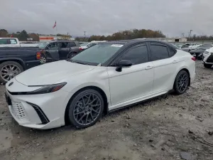 2025 TOYOTA CAMRY