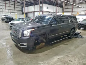 2017 GMC YUKON