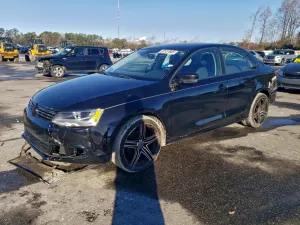 2012 VOLKSWAGEN JETTA