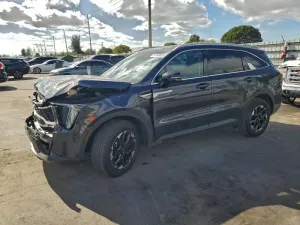 2025 KIA SORENTO