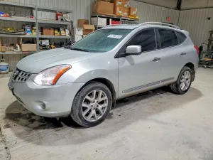 2013 NISSAN ROGUE
