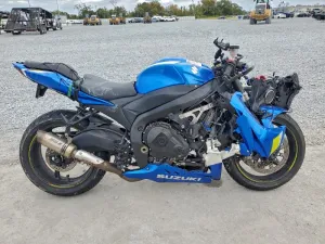 2015 SUZUKI GSXR1000