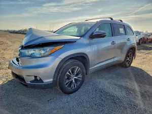 2016 TOYOTA HIGHLANDER