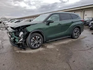 2024 TOYOTA HIGHLANDER