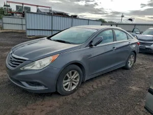 2011 HYUNDAI SONATA
