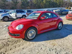 2016 VOLKSWAGEN BEETLE