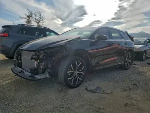 2025 TOYOTA CROWN SIGN