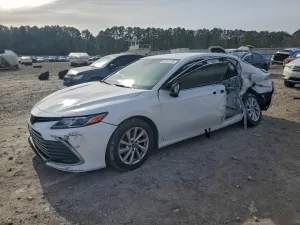 2021 TOYOTA CAMRY