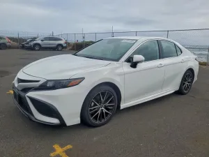 2024 TOYOTA CAMRY