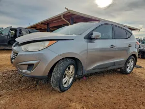 2010 HYUNDAI TUCSON