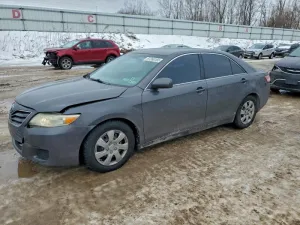 2011 TOYOTA CAMRY
