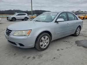2010 HYUNDAI SONATA