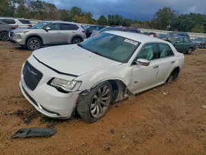 2018 CHRYSLER 300