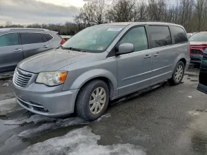 2013 CHRYSLER MINIVAN