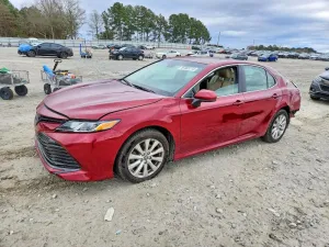 2018 TOYOTA CAMRY